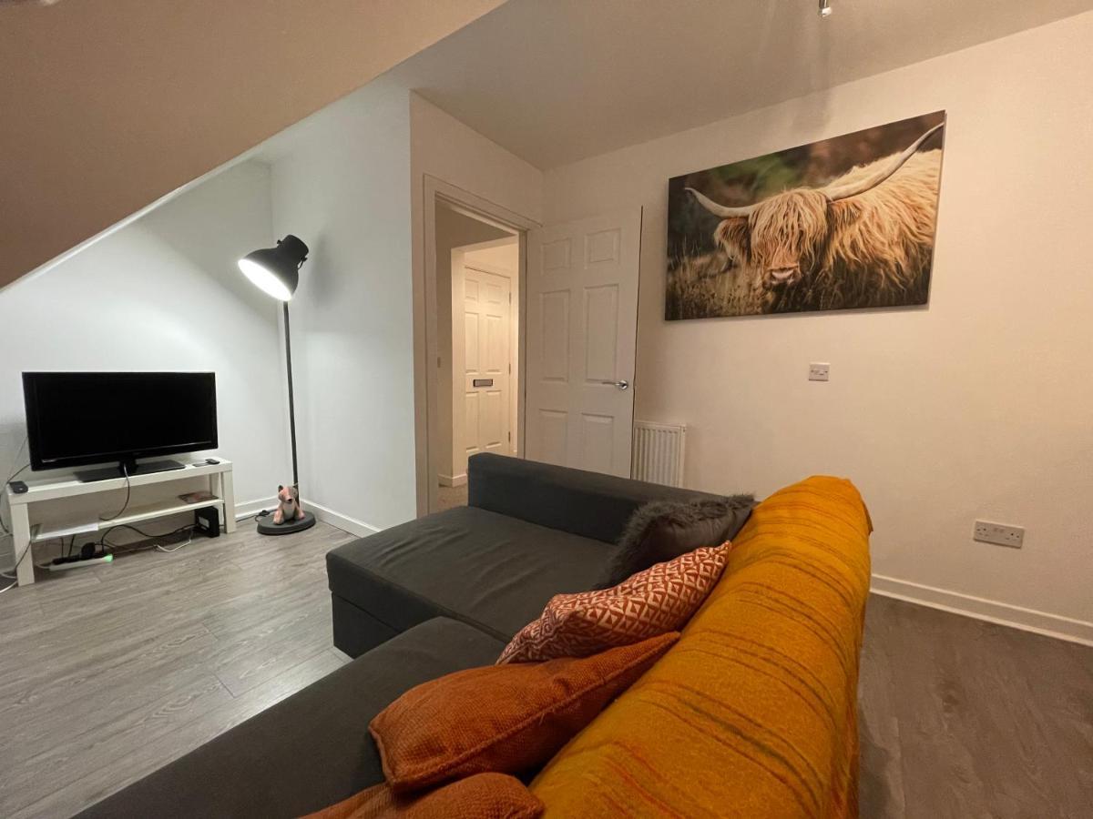 던펌린 Carvetii - Edward House D - 2 Dbl Bed 2Nd Floor Flat 아파트 외부 사진